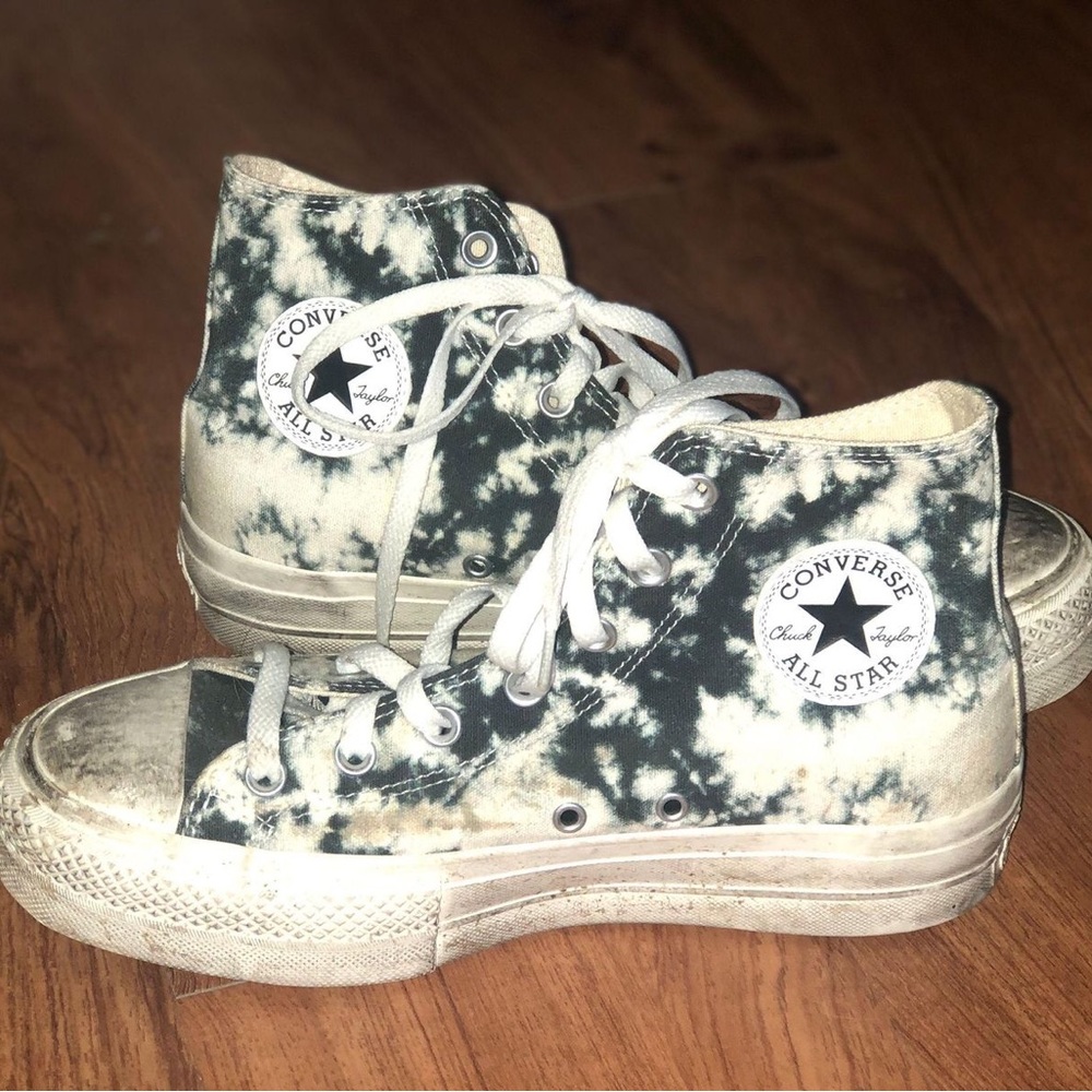 Tie dye converse